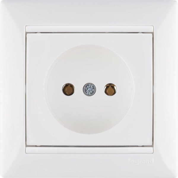 Розетка 1-м СП Valena 16А IP21 без заземл. на винтах механизм бел. IEK 774416