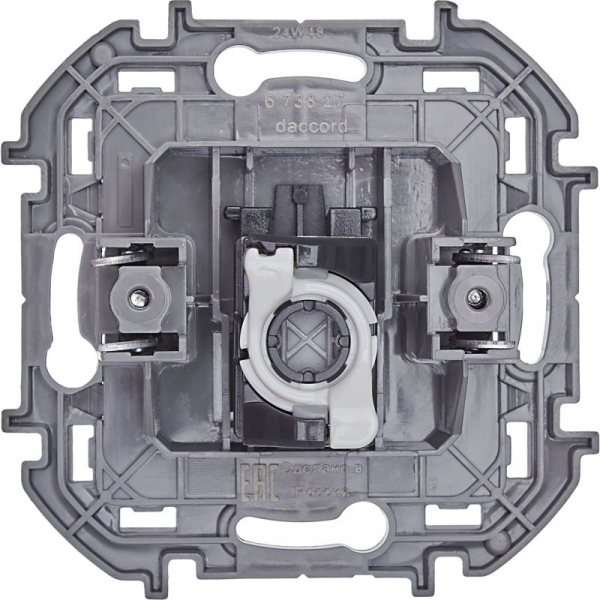 Розетка компьютерная СП Inspiria RJ45 кат.5E UTP IP20 алюм. IEK 673827
